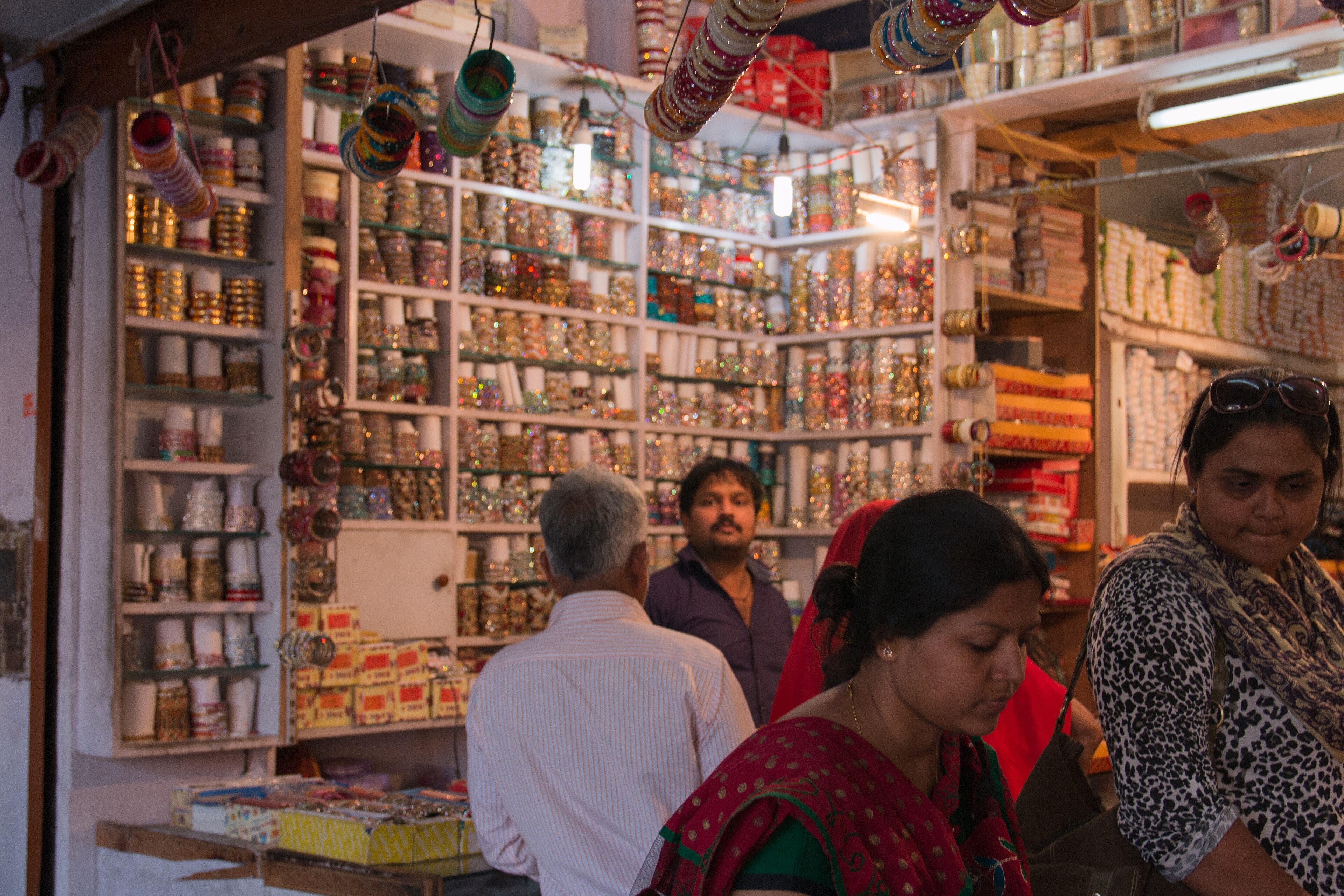 Johari & Bapu Bazaar